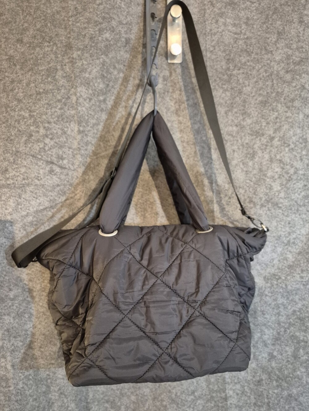 Zara Quilted Puffer Tote in Dark Gray